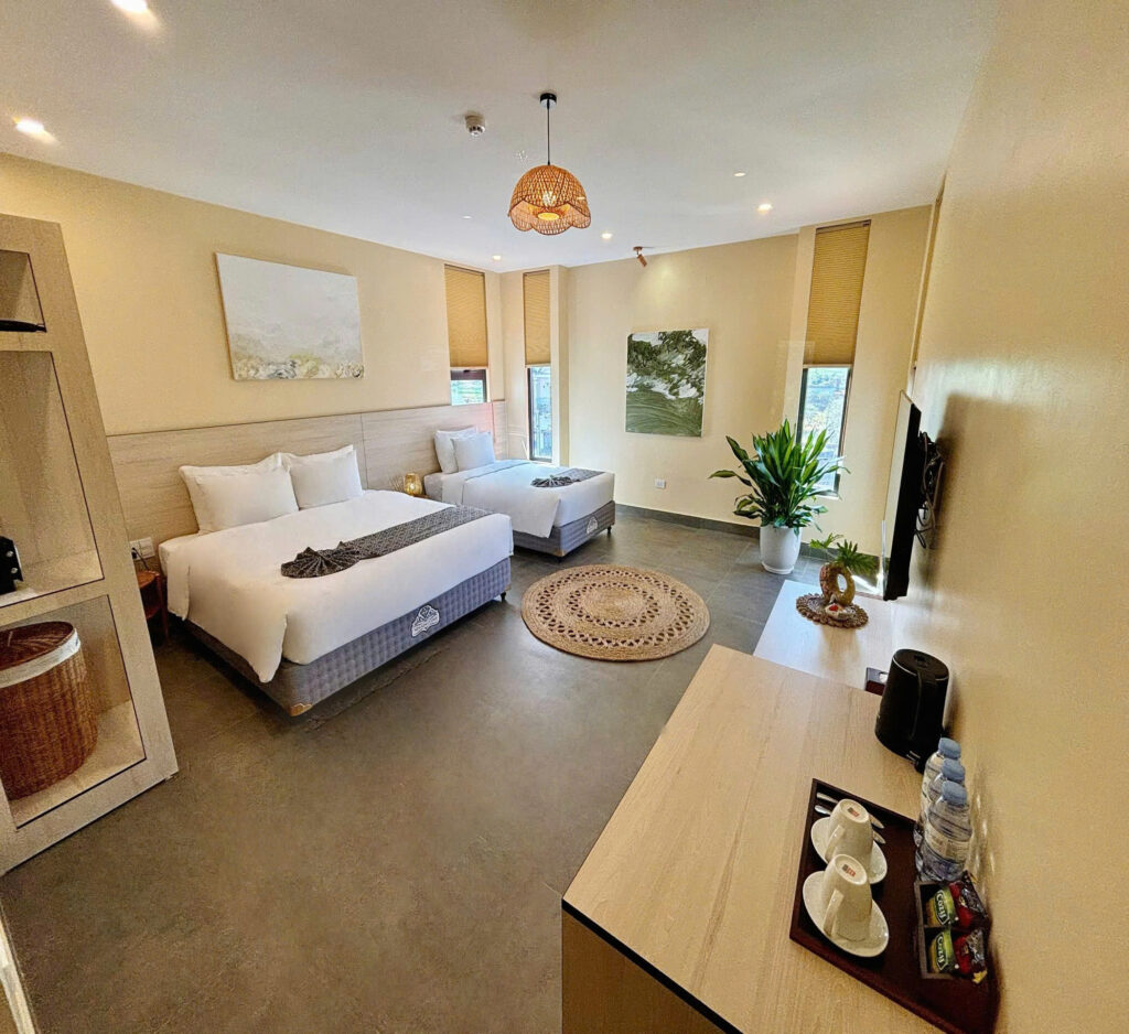 Hạng Family