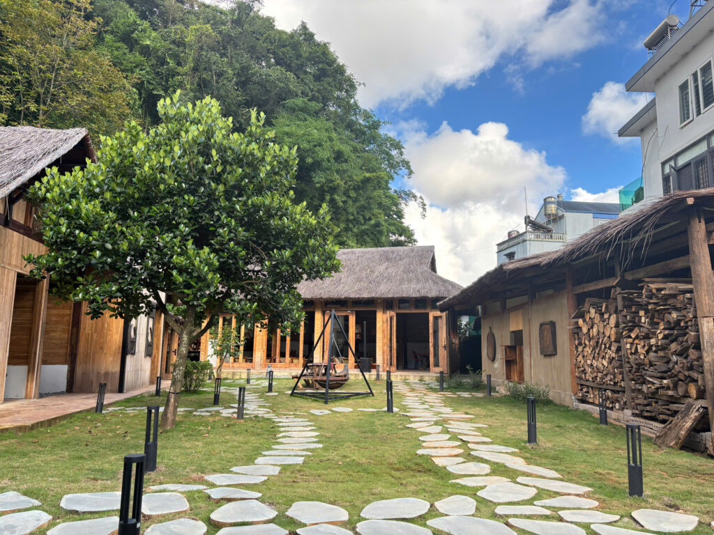 Bữa Sáng Tại Nhà Hàng Mộc Hoa